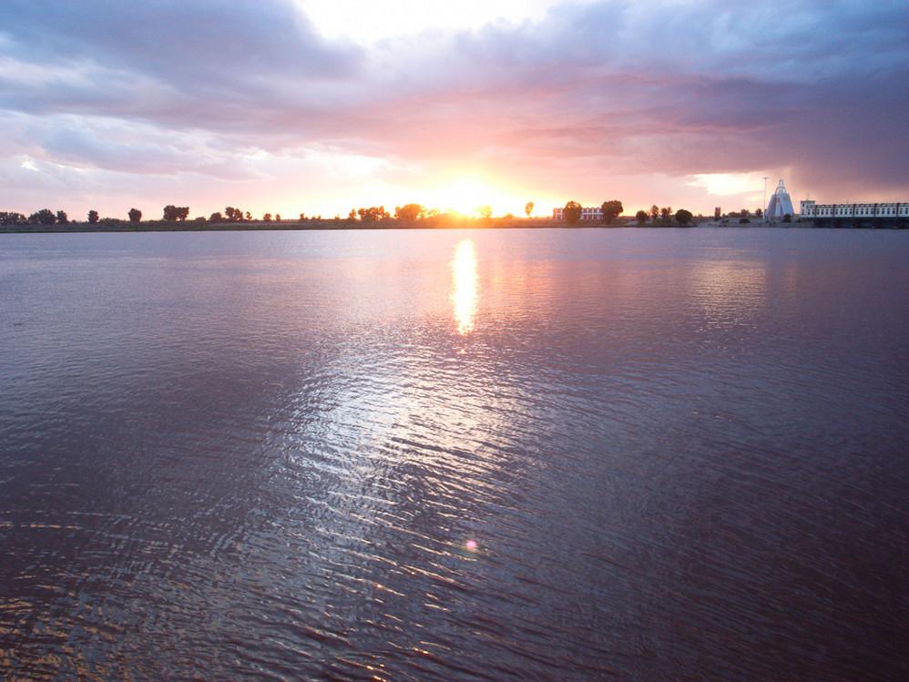 巴彦淖尔,自然美景的探索之旅